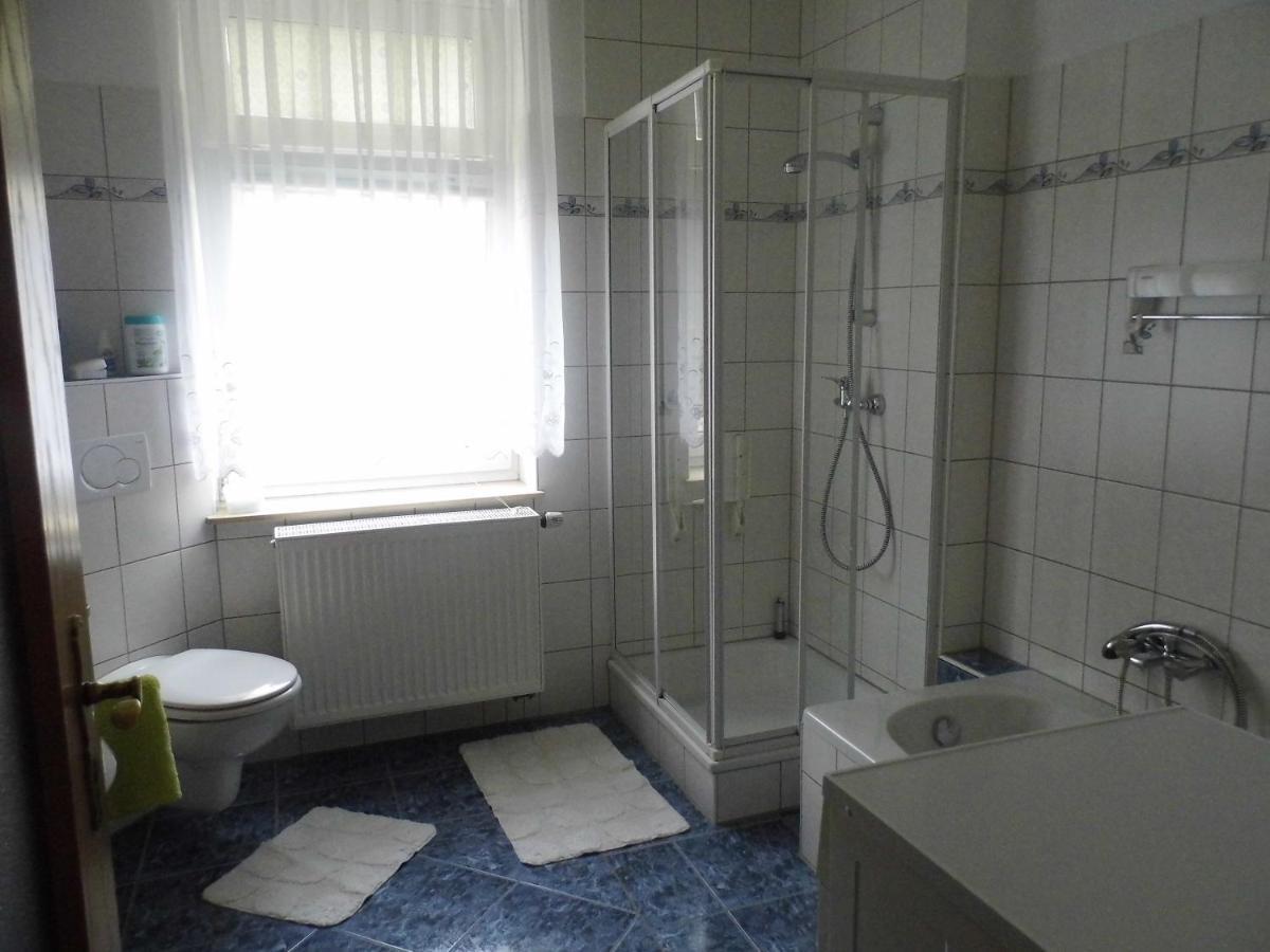 Ferienwohnung Karlguth Нойщад-ин-Заксен Екстериор снимка